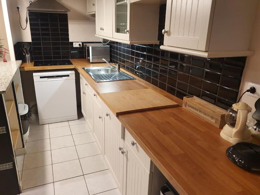 Ecully, Appartement Au Calme De 50M². Экстерьер фото